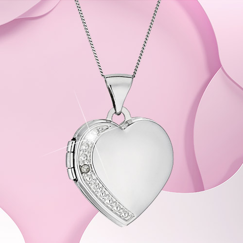  Diamond lockets